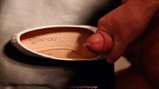 Horny for worn ballerinas - porn video