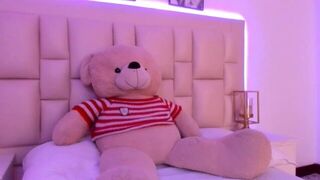 It is very difficult to feel horny and not have a strong cock that will fuck you all night - porn video