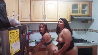 Friends get horny in the kitchen and send me a video - porn video